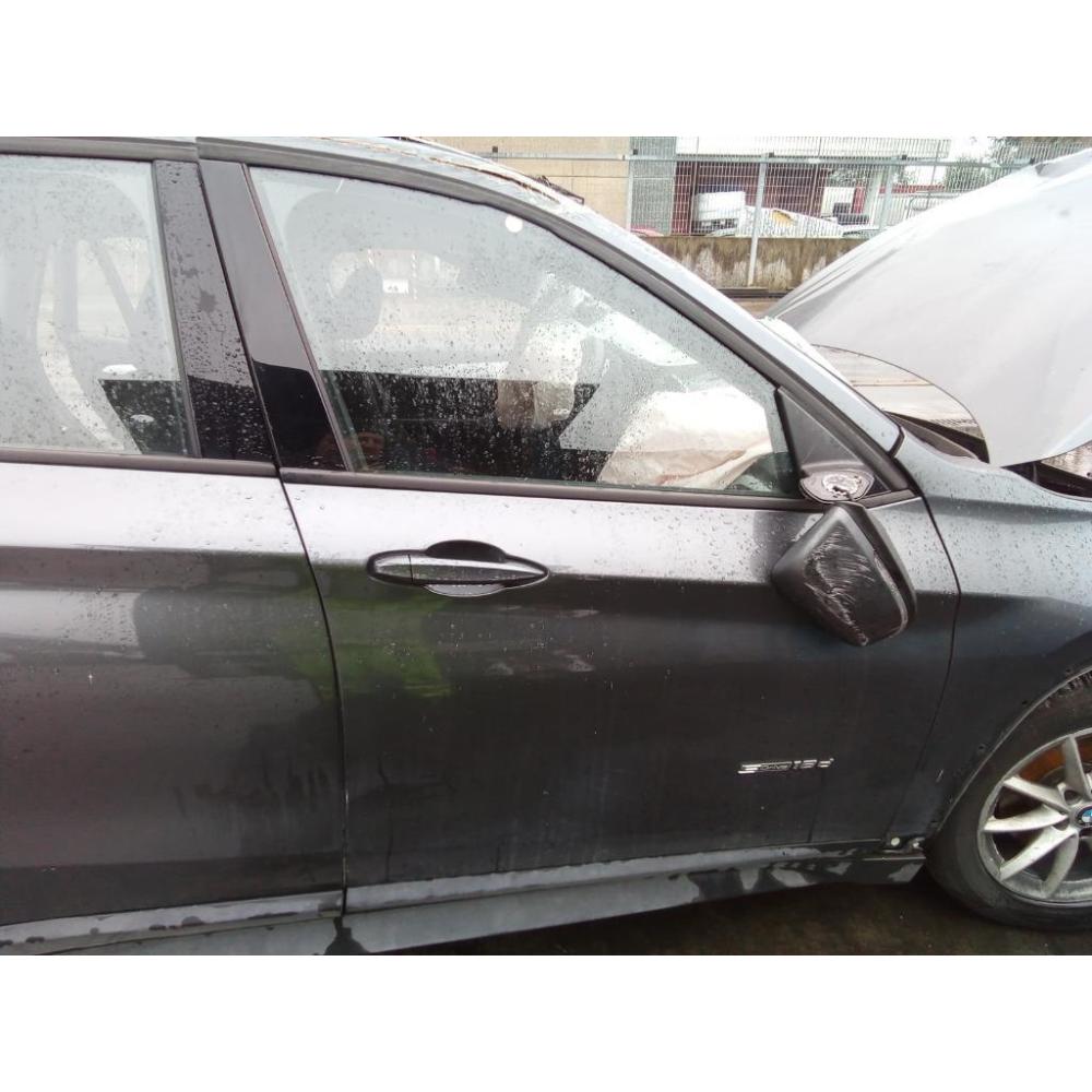 Porta Anteriore Destro