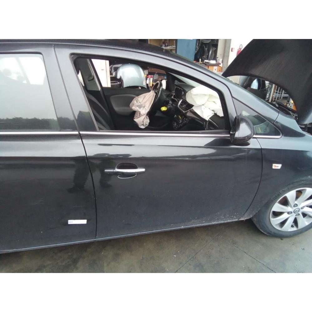 Porta Anteriore Destro