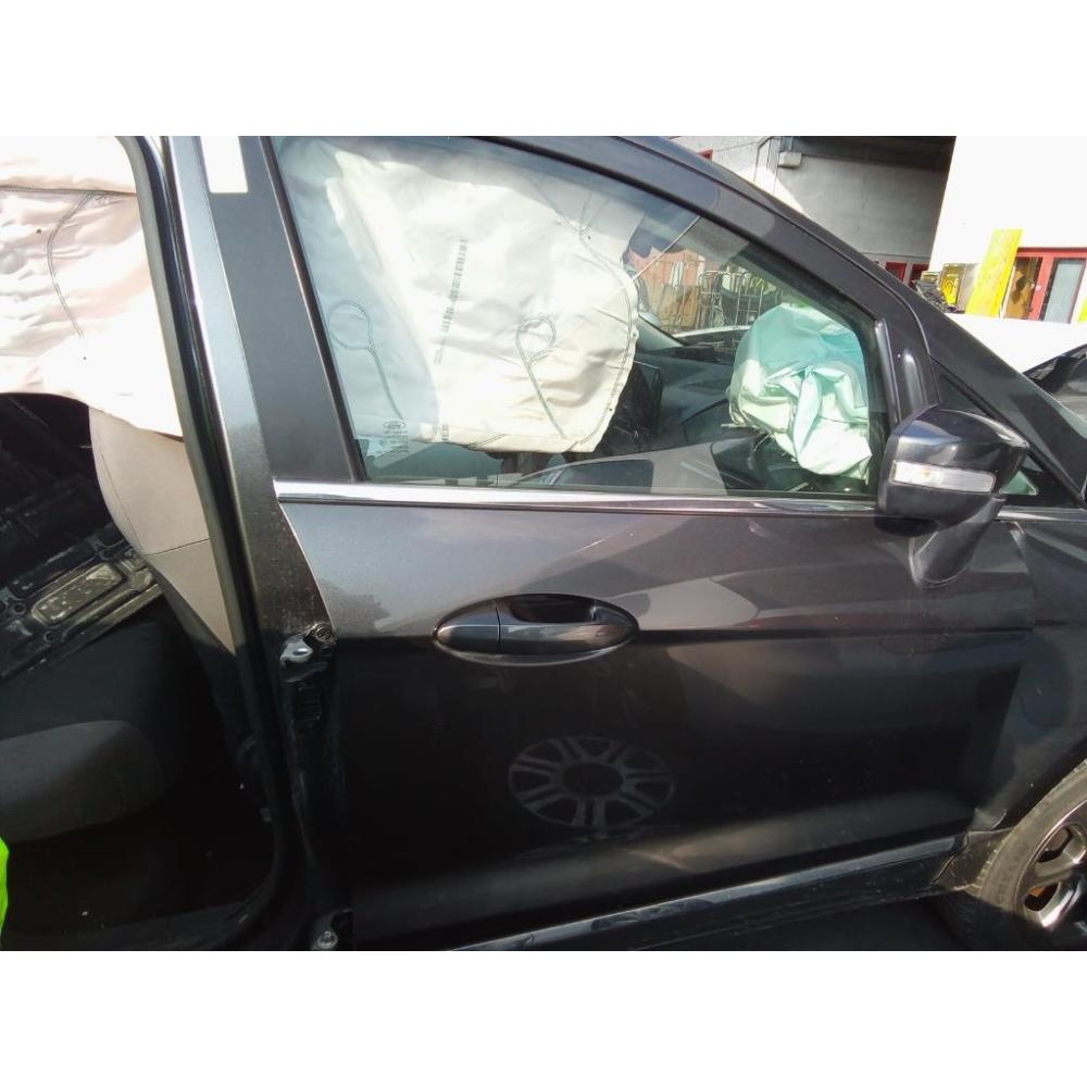 Porta Anteriore Destro