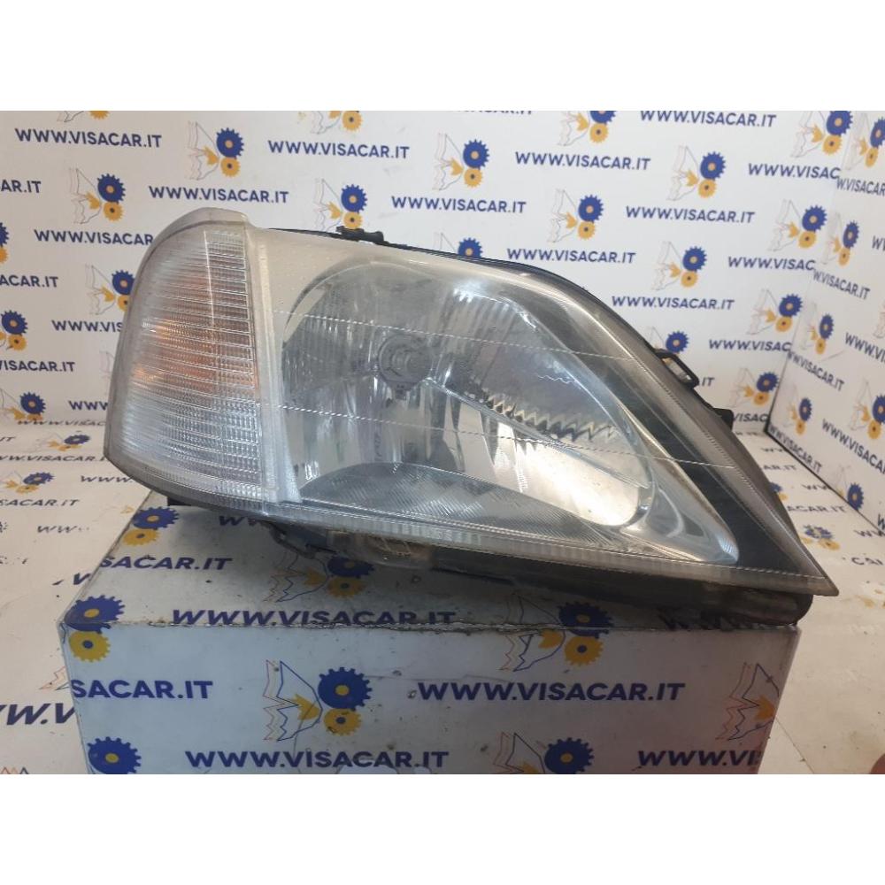 Proiettore Anteriore Destro