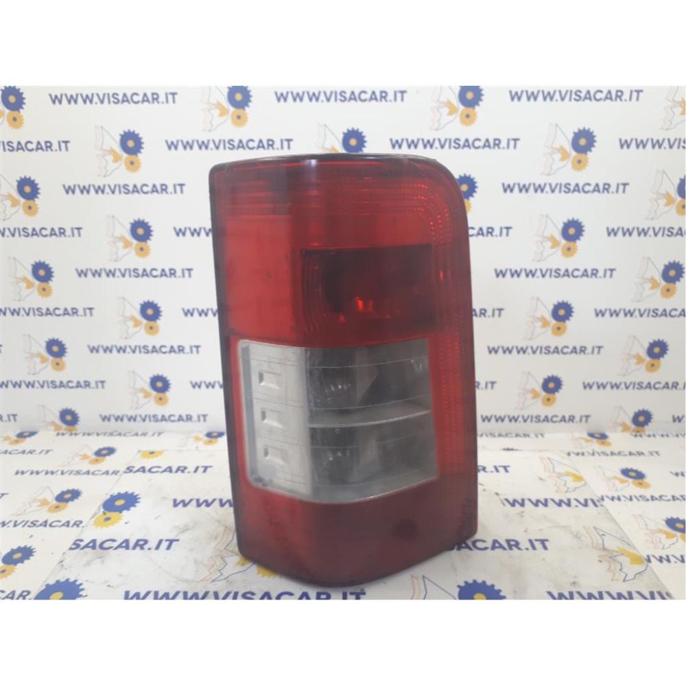 Fanale Posteriore Sinistro Usato Dal 2002 Peugeot Partner (Ranch) «Ii» (2003)