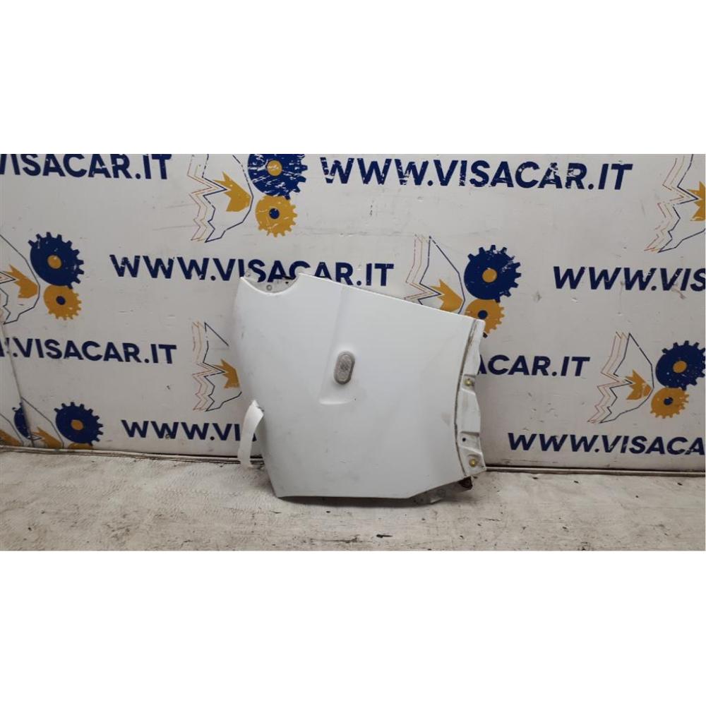 Parafango Anteriore Sinistro Usato Dal 2006 Renault Master «Iii» (2006)