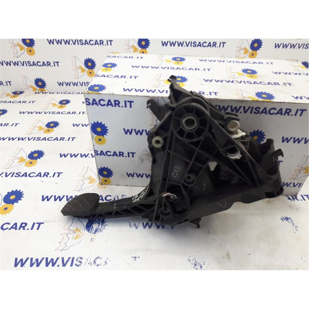 Pedale Frizione Usato Dal 2012 Volkswagen Golf «Vii» (2013)