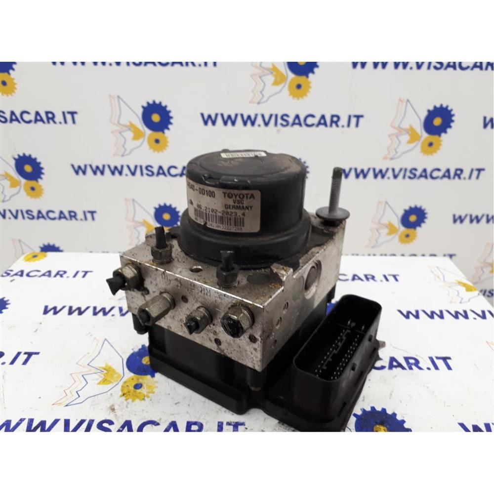 Pompa Abs Anteriore Usato Dal 2011 Toyota Yaris «Iv» (2012)