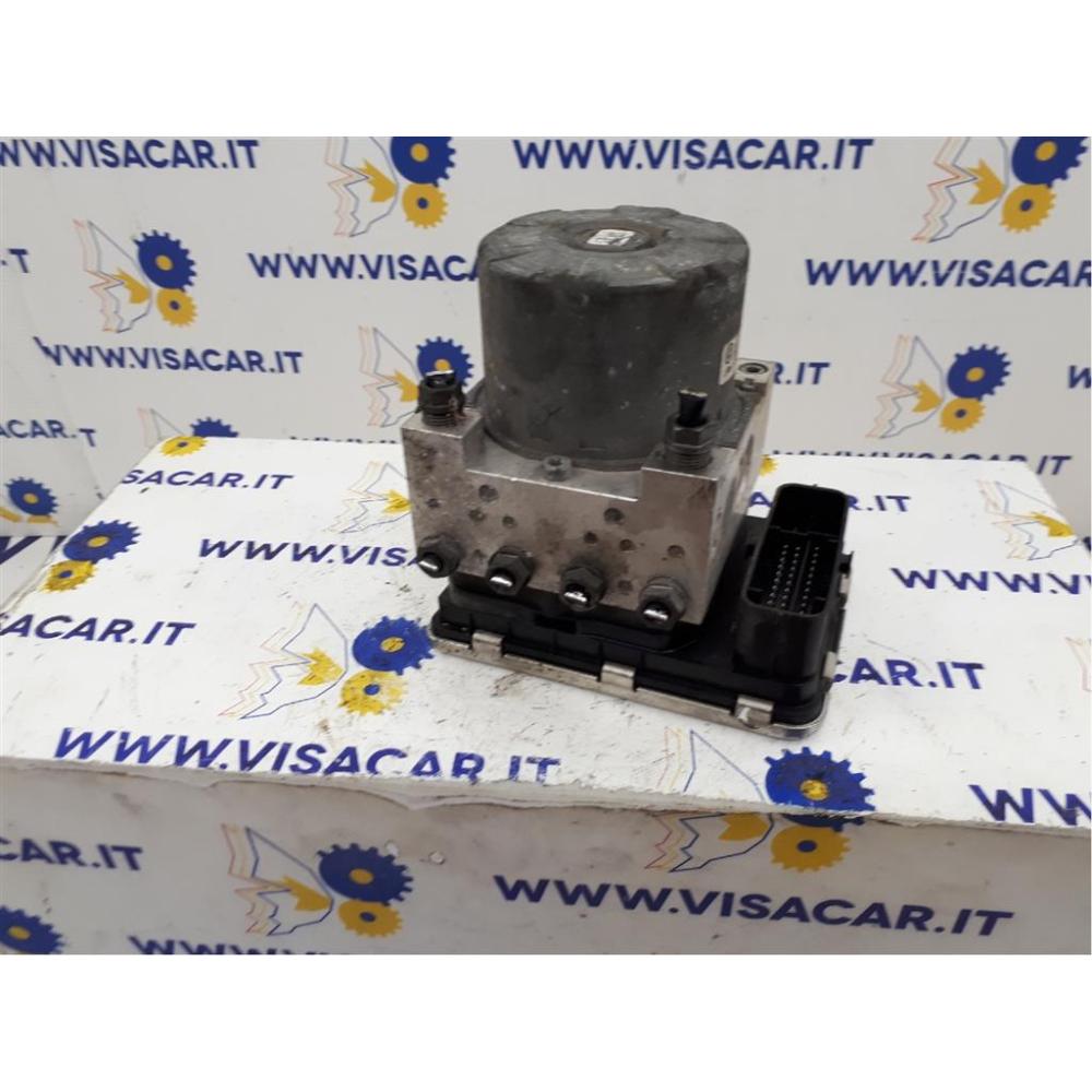 Pompa Abs Anteriore Usato Dal 2015 Volkswagen Caddy «V» (2015)