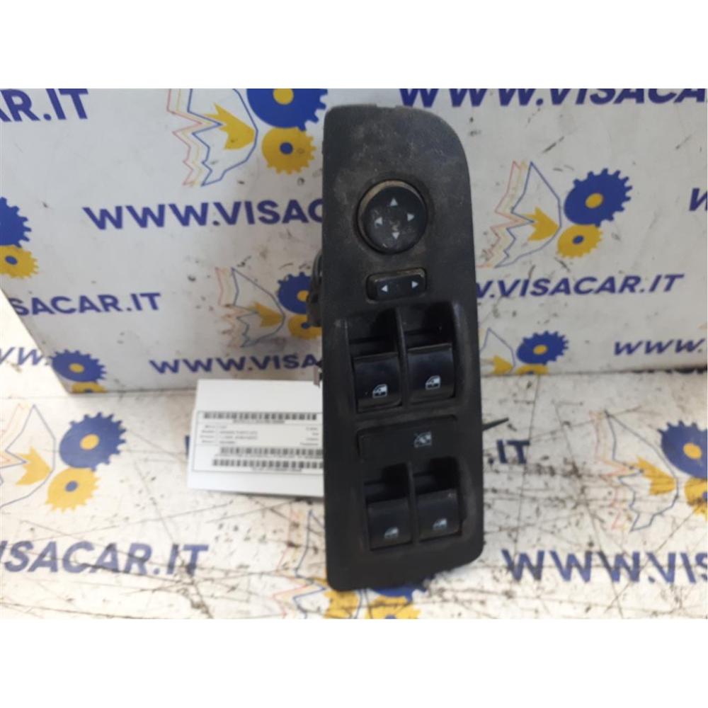 Pulsantiera Multifunzione Lato Guida Sinistro Usato Fiat Grande Punto (2006)