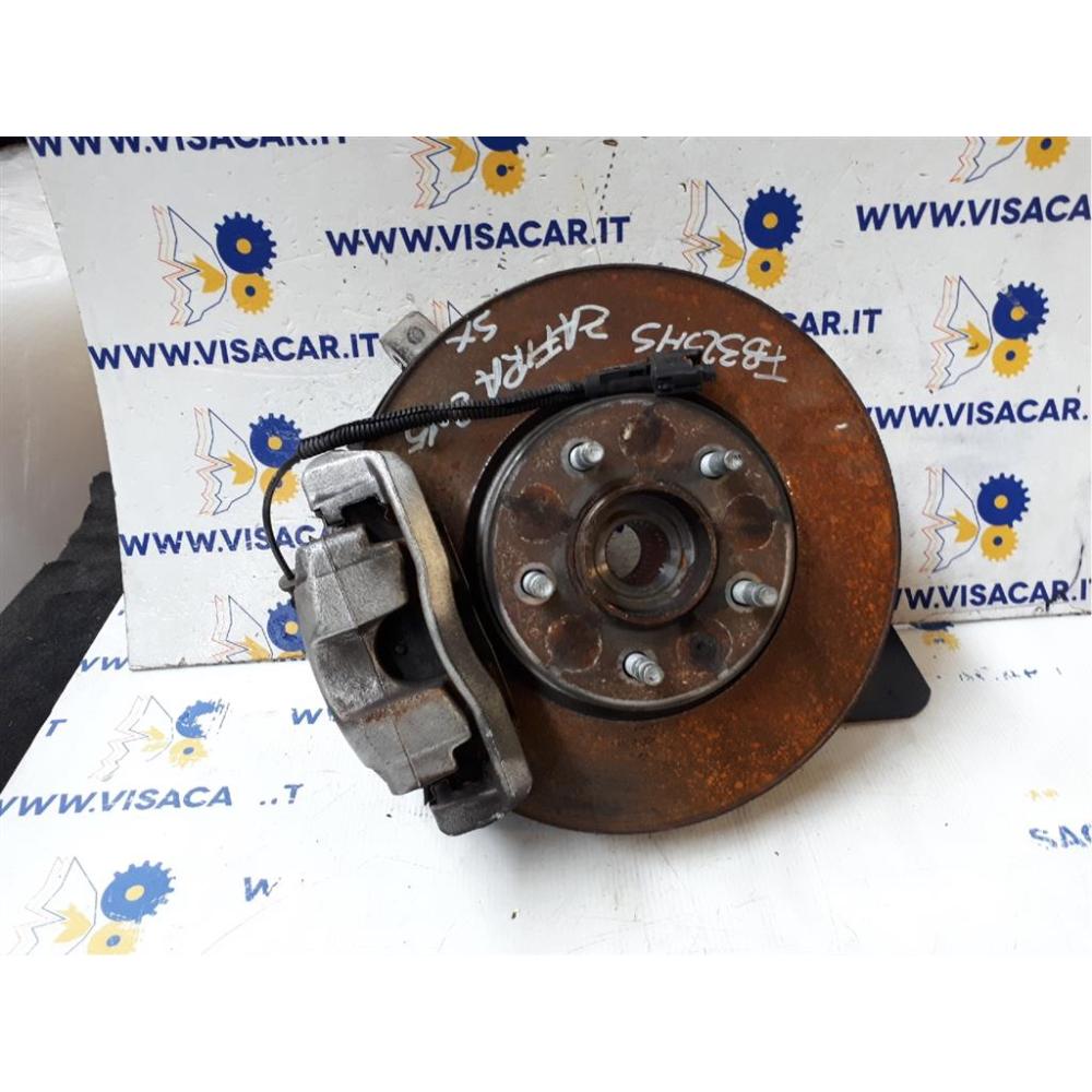 Mozzo Ruota Anteriore Sinistro Usato Dal 2011 Opel Zafira «C» (2012)