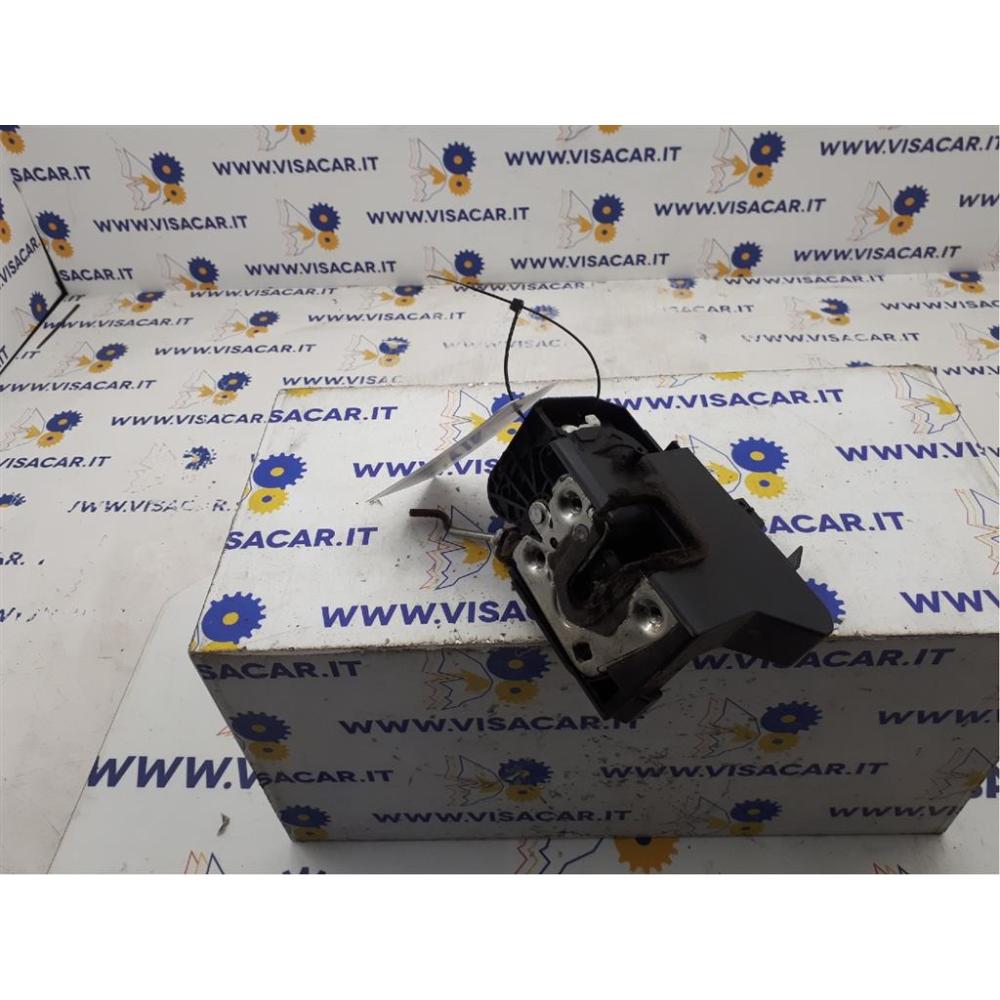 Serratura Porta Posteriore Destro Usato Dal 2020 Dacia Sandero «Iii» (2020)