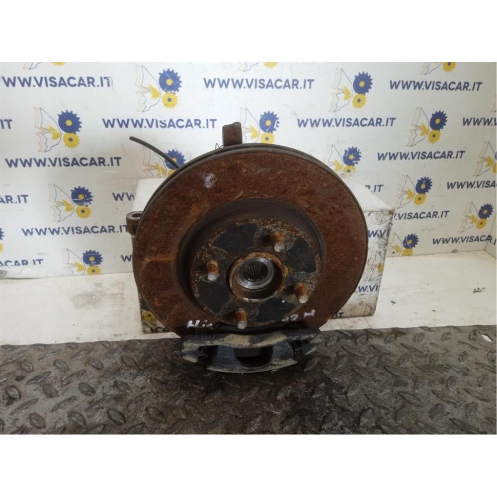 Mozzo Ruota Anteriore Sinistro Usato Dal 2010 Nissan Micra «Iv» (2011)