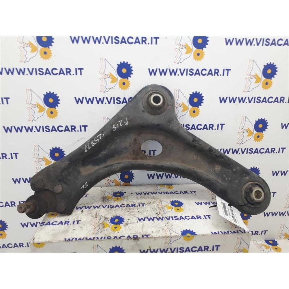 Braccio Oscillante Anteriore Sinistro Usato Dal 2012 Al 2015 Peugeot 208 «I» (2012)