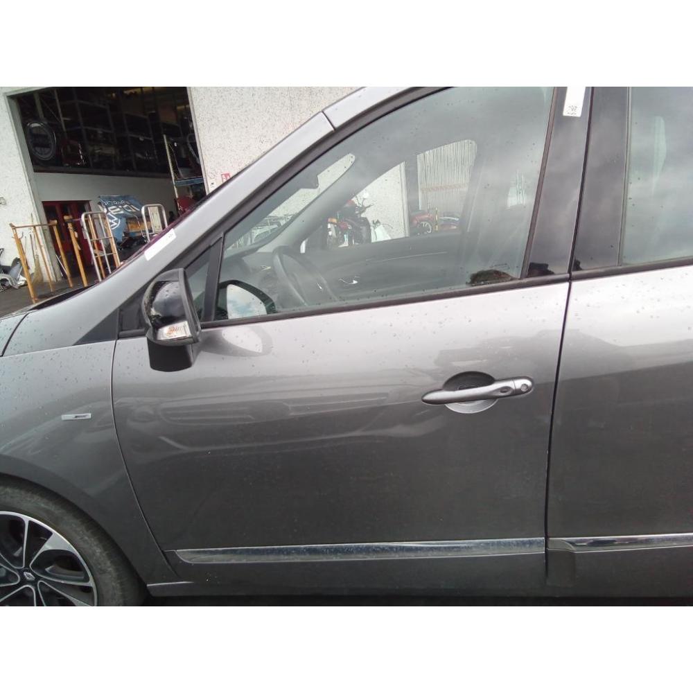 Porta Anteriore Sinistro Usato Dal 2012 Al 2016 Renault Scénic «Iii» X-Mod (2012)