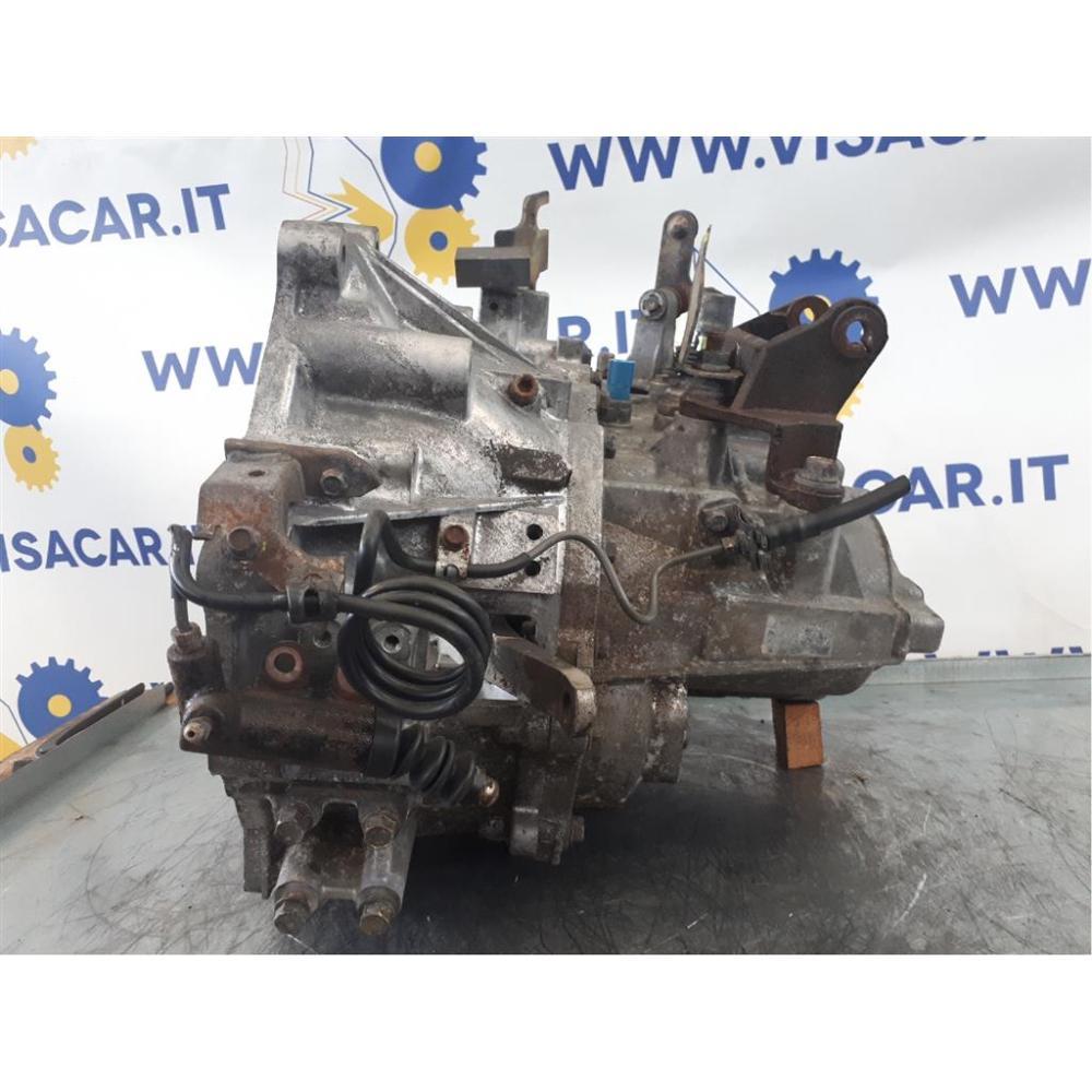 Cambio Usato Dal 2000 Al 2006 Mazda Mpv «Ii» (2000)