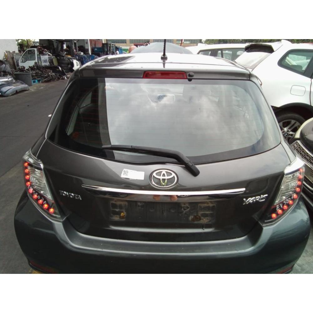 Portello Posteriore Usato Dal 2011 Al 2014 Toyota Yaris «Iv» (2012)