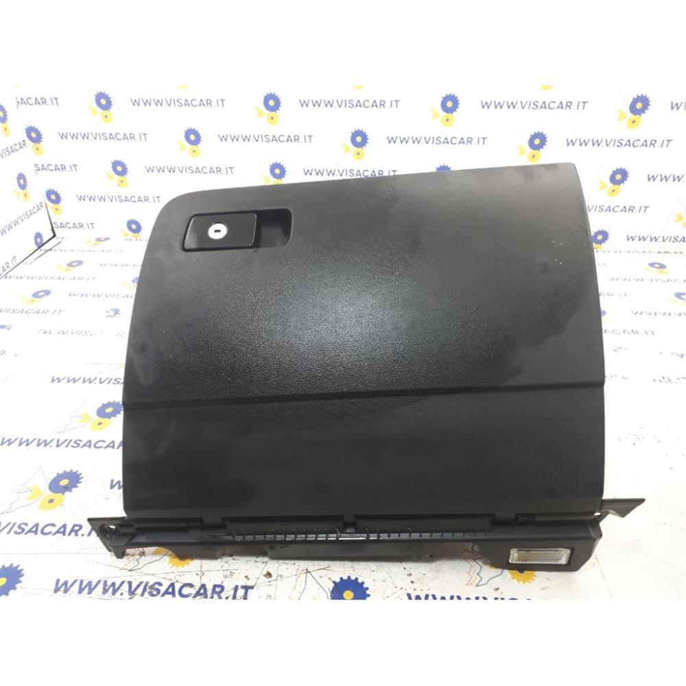 Cassetto Box Portaoggetti Usato Dal 2019 Volkswagen Passat «Vii» Variant (2019)