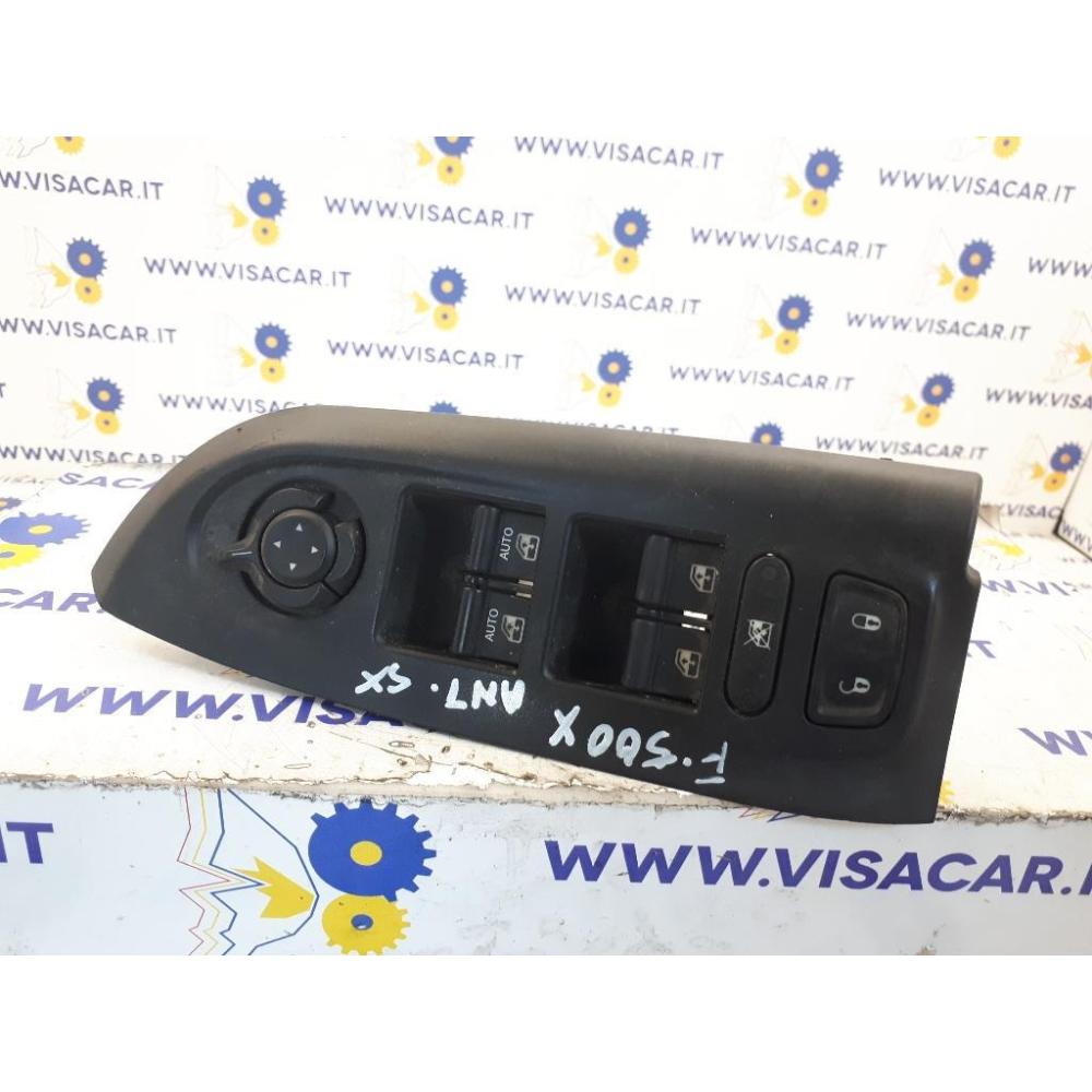 Pulsantiera Anteriore Sx Usato Dal 2018 Al 2022 Fiat 500X (2018)