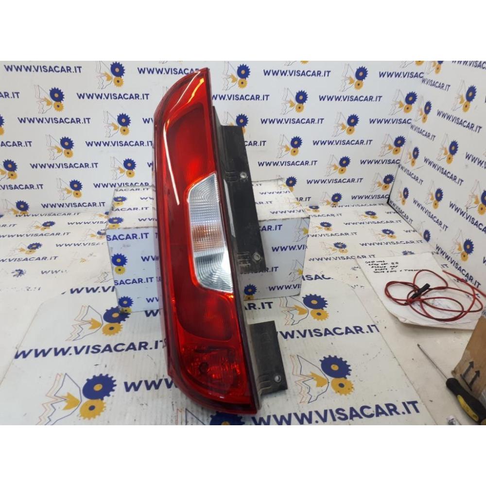 Fanale Posteriore Sinistro Usato Dal 2016 Al 2022 Fiat Doblò «Iii» Cargo (2015)