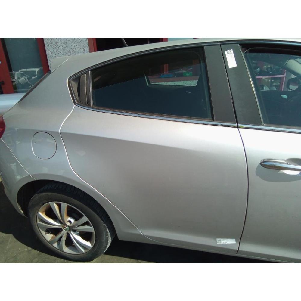 Porta Posteriore Destro Usato Dal 2010 Al 2013 Alfa Romeo Giulietta (2010)