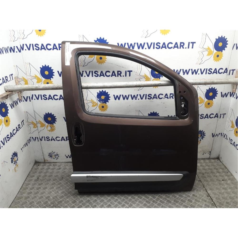 Porta Anteriore Destro Usato Dal 2016 Fiat Qubo (2016)