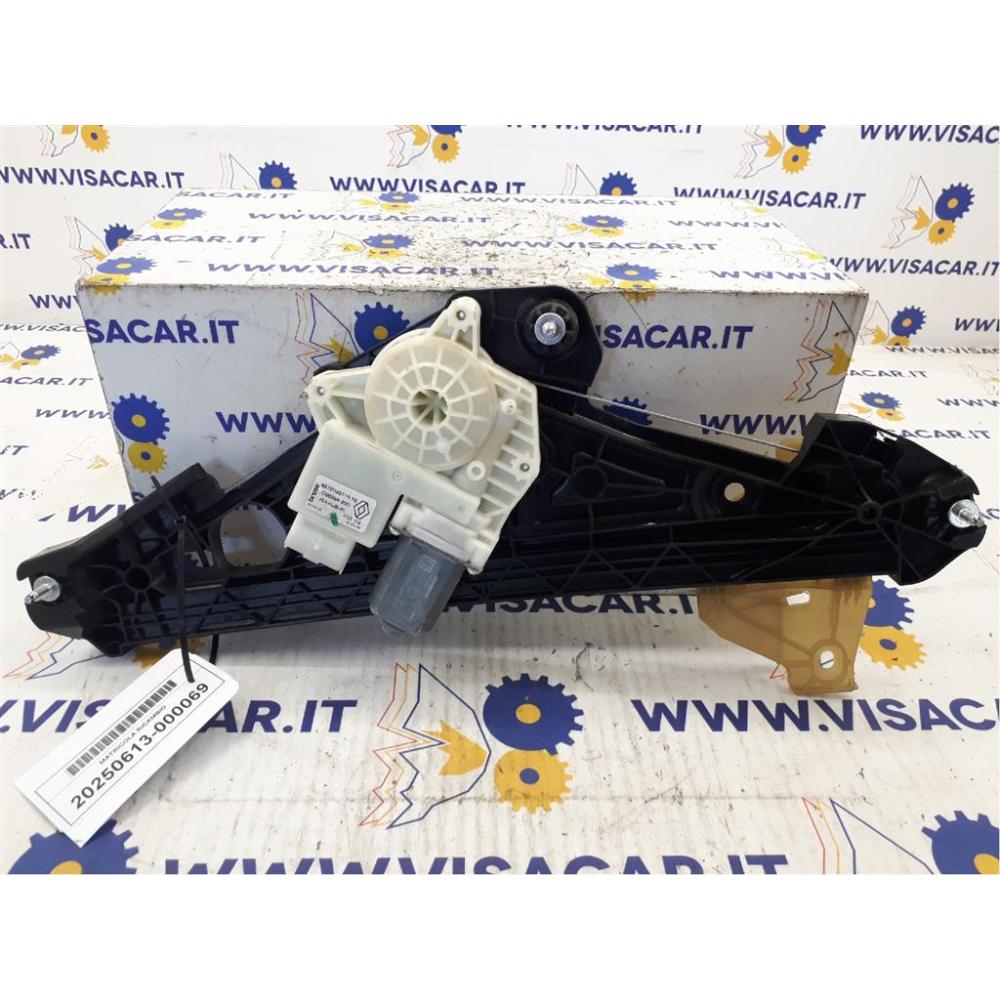 Alzacristallo Porta Anteriore Destro Usato Dal 2019 Al 2024 Renault Captur «Ii» (2019)