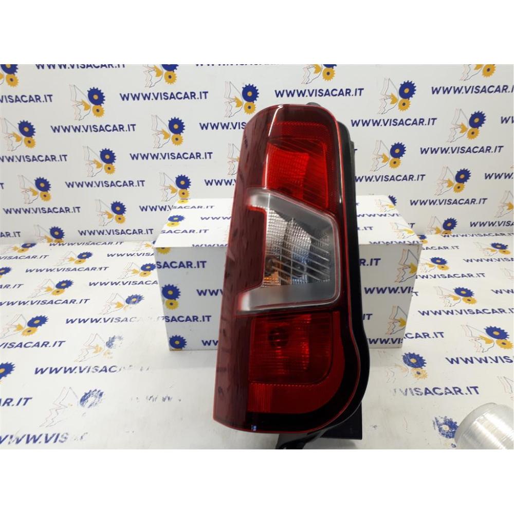 Fanale Posteriore Sinistro Usato Dal 2019 Al 2024 Citroen Berlingo «Iv» (2018)