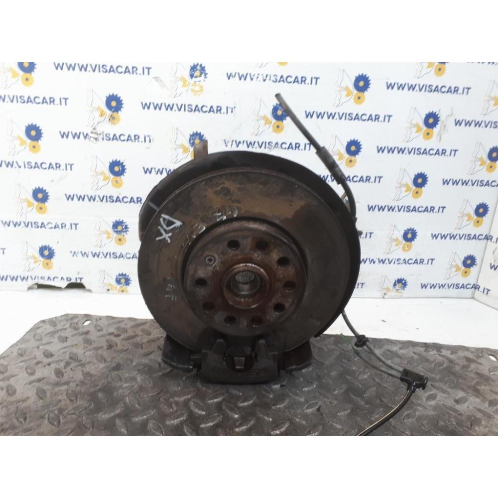 Mozzo Ruota C/Cuscinetto Anteriore Destro Usato Dal 2012 Al 2016 Volkswagen Golf «Vii» (2013)