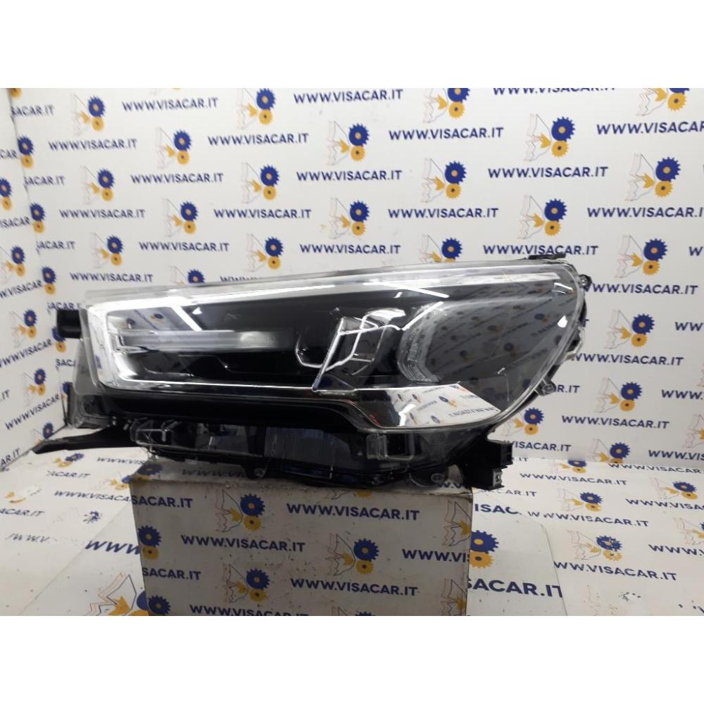 Proiettore Anteriore Sinistro Usato Dal 2020 Toyota Hilux «V» (2020)