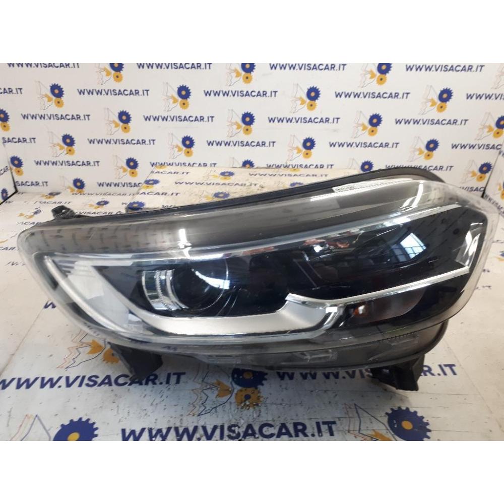 Proiettore Anteriore Destro Usato Dal 2015 Al 2018 Renault Kadjar (2015)