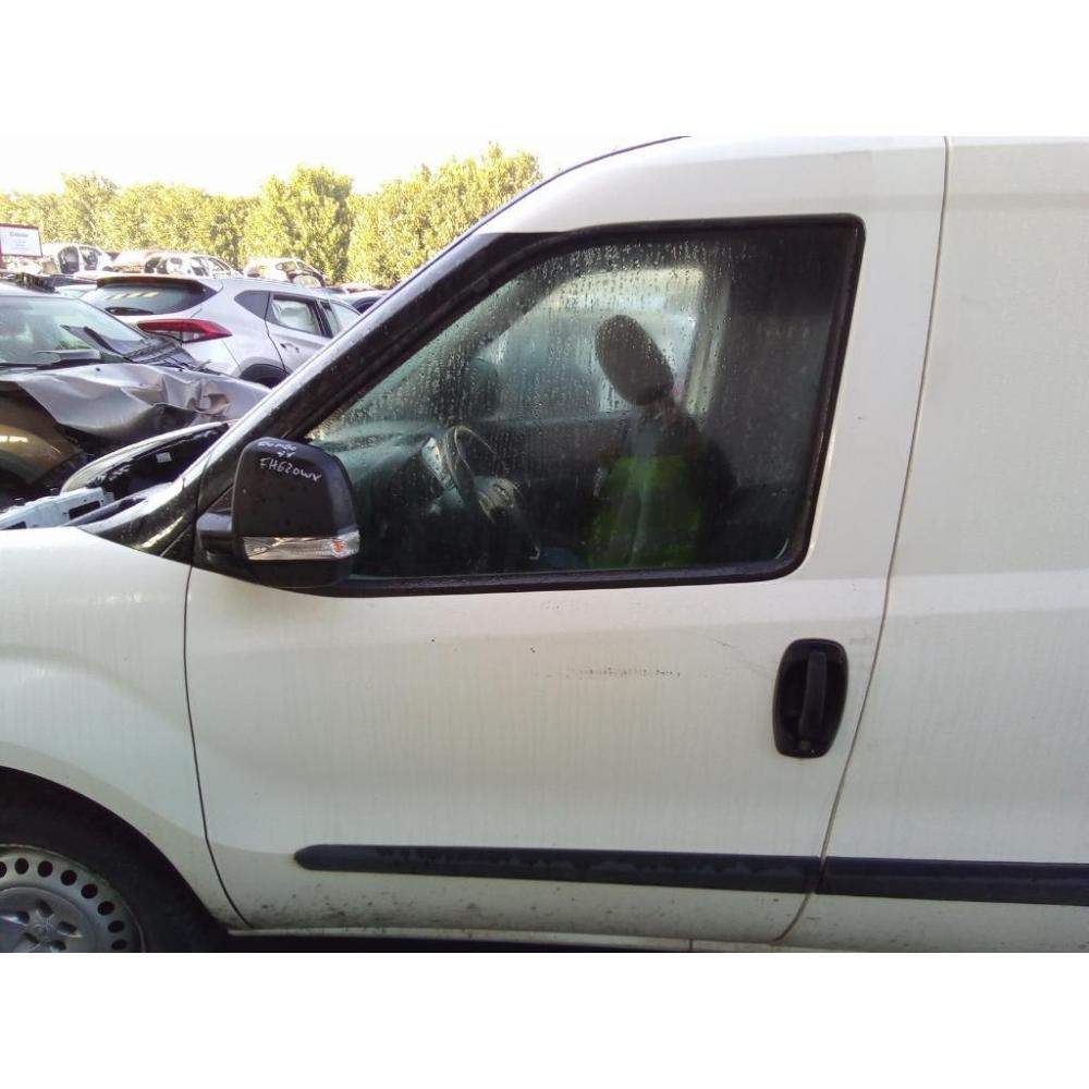 Porta Anteriore Sinistro Usato Dal 2012 Opel Combo «D» (2012)