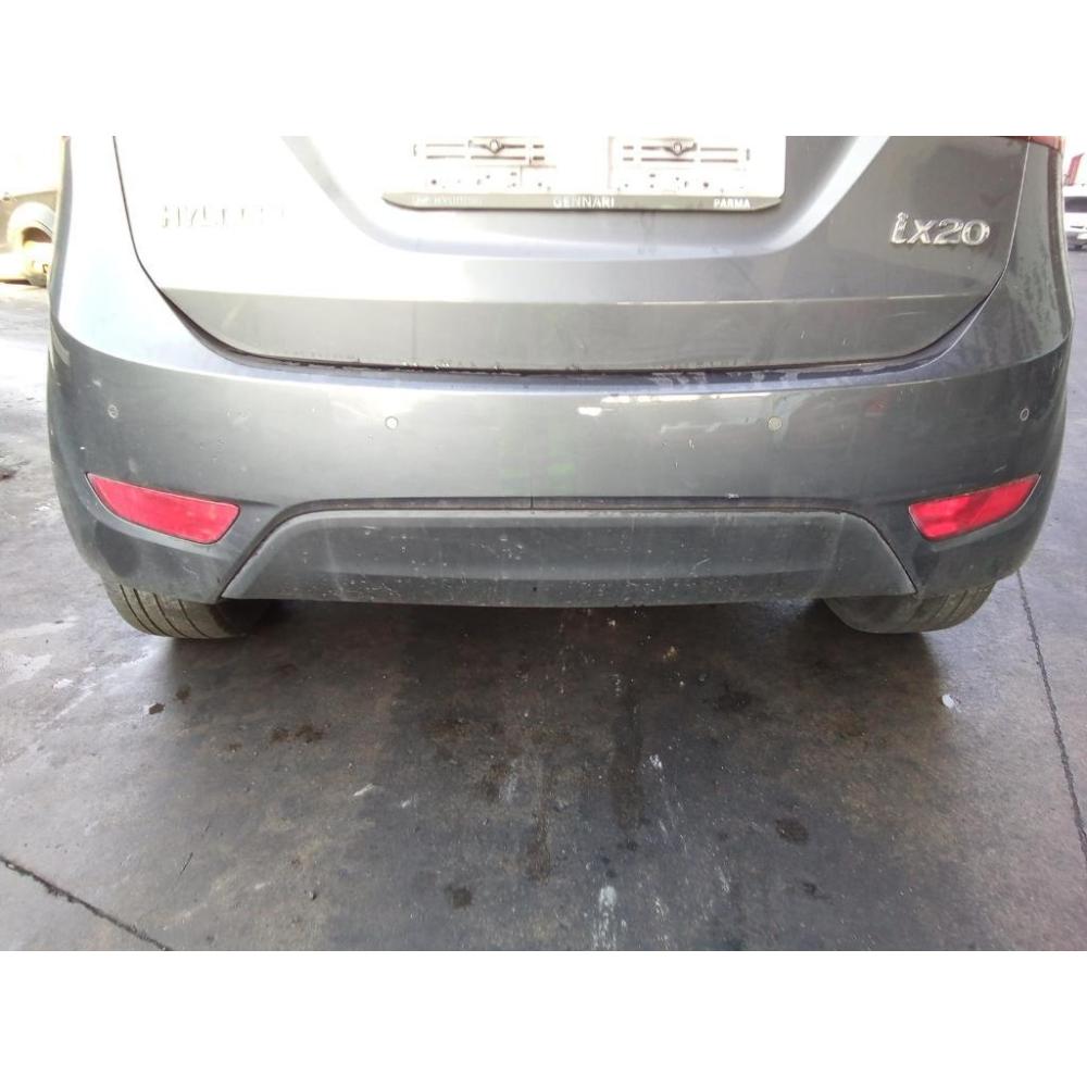 Paraurti Posteriore Usato Dal 2010 Al 2015 Hyundai Ix20 (2011)