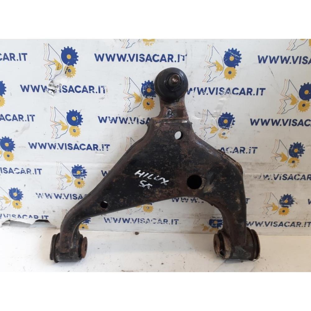 Braccio Oscillante Inferiore Anteriore Sinistro Usato Dal 2011 Toyota Hilux «Iv» (2011)