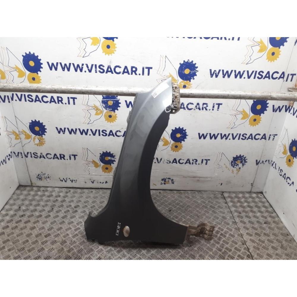 Parafango Anteriore Destro Usato Dal 2008 Al 2015 Suzuki Grand Vitara «Ii» (2005)