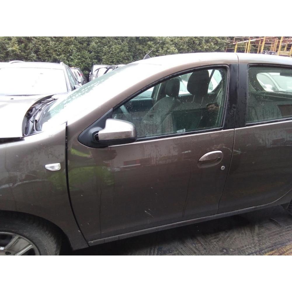 Porta Anteriore Sinistro Usato Dal 2020 Al 2020 Dacia Sandero «Ii» (2016)
