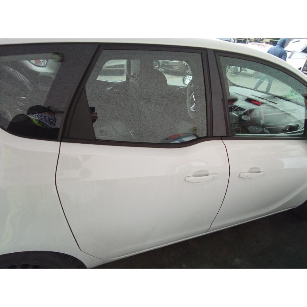 Porta Posteriore Destro Usato Dal 2014 Opel Meriva «B» (2014)