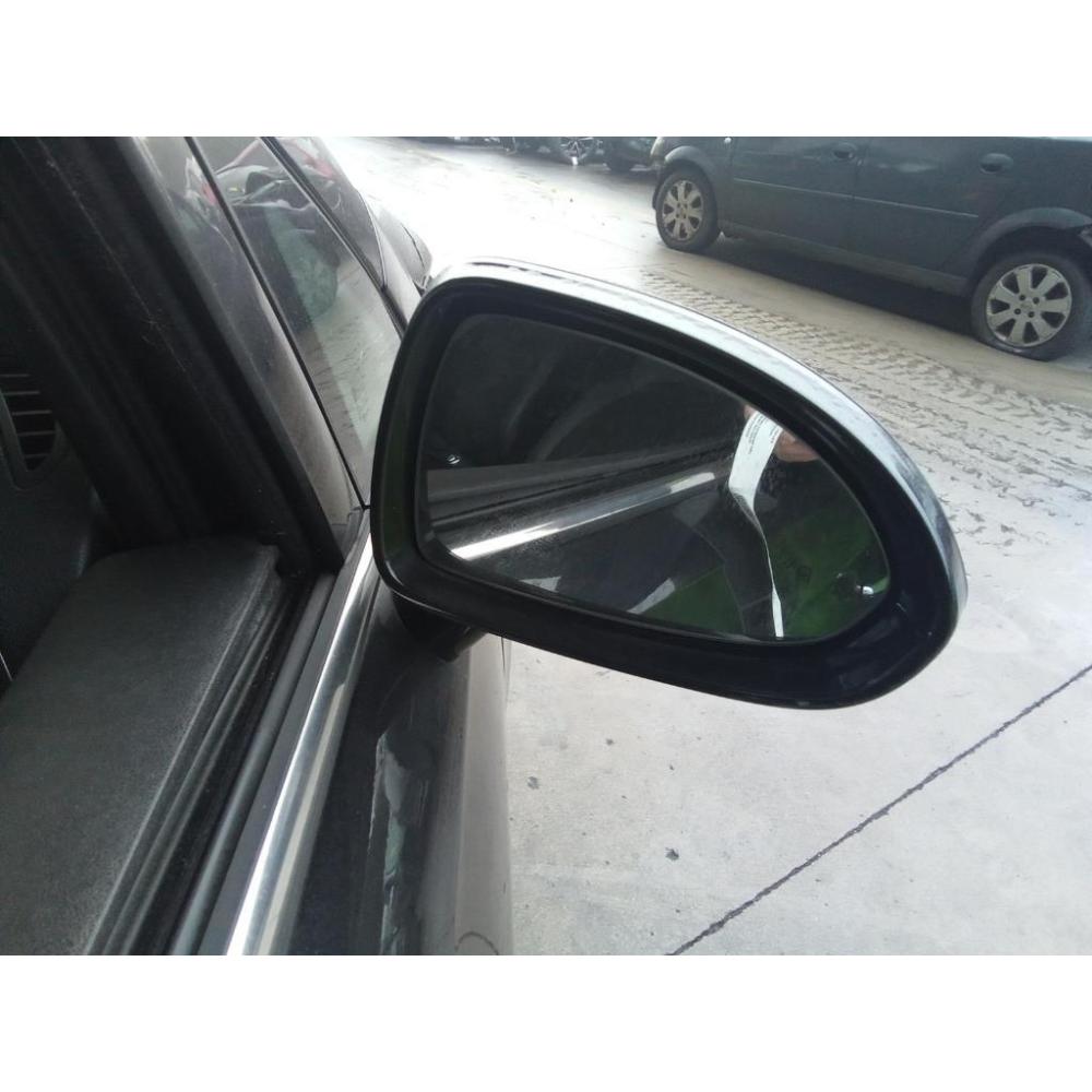 Retrovisore Esterno Anteriore Destro Usato Dal 2014 Opel Corsa «E» (2014)