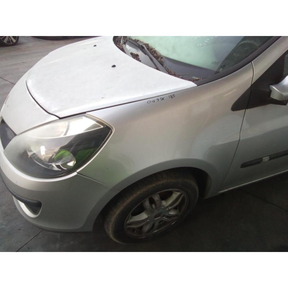 Parafango Anteriore Sinistro Usato Dal 2005 Al 2014 Renault Clio «Iii» (2006)