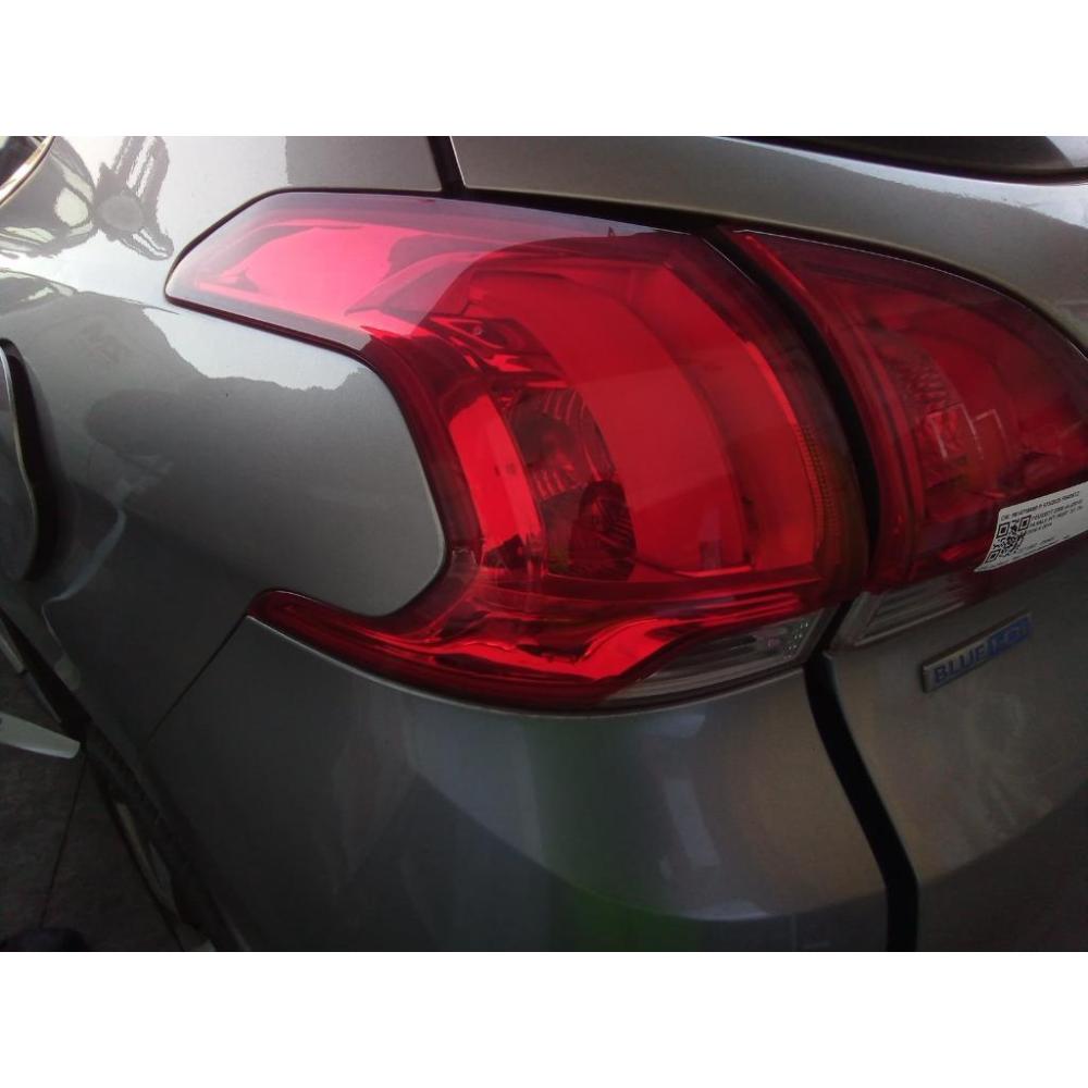 Fanale Esterno Posteriore Sinistro Usato Dal 2016 Al 2019 Peugeot 2008 «I» (2016)