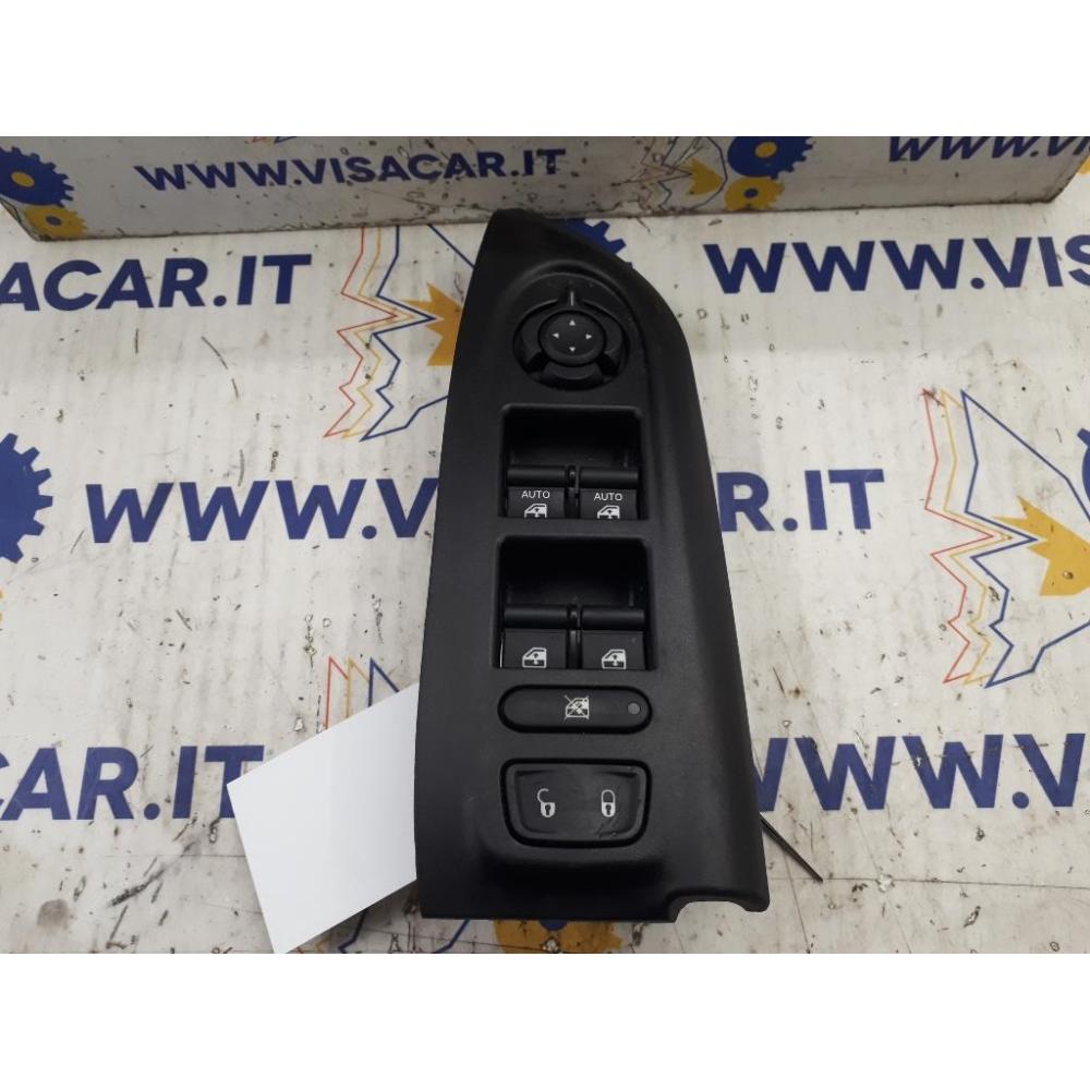 Interruttore Alzacristalli Anteriore Sinistro Usato Dal 2020 Al 2022 Fiat 500X (2018)