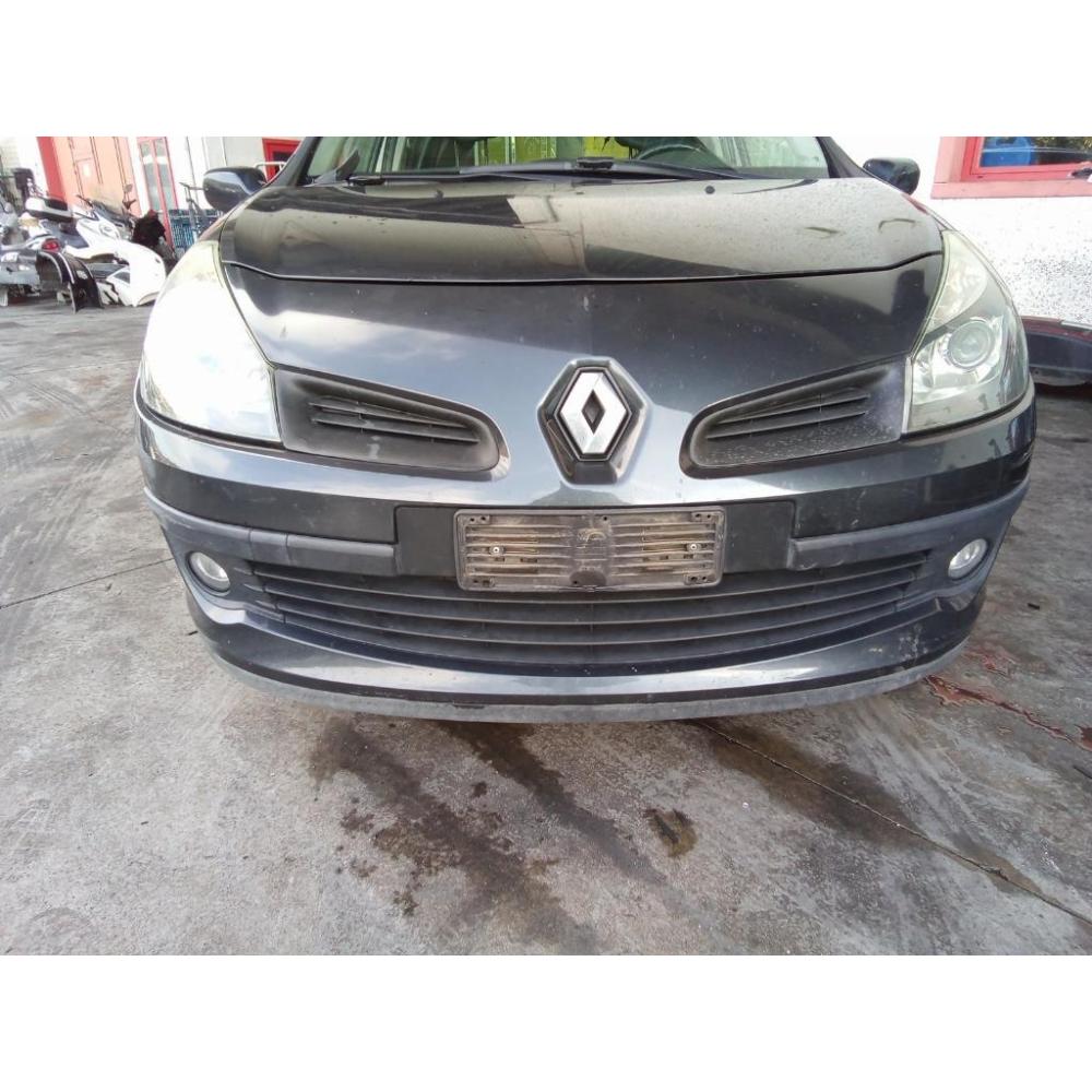 Paraurti Anteriore Usato Dal 2005 Al 2014 Renault Clio «Iii» (2006)
