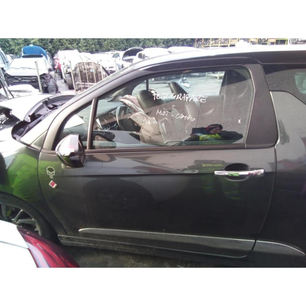 Porta Anteriore Sinistro Usato Dal 2016 Al 2019 Citroen Ds3 (2016)