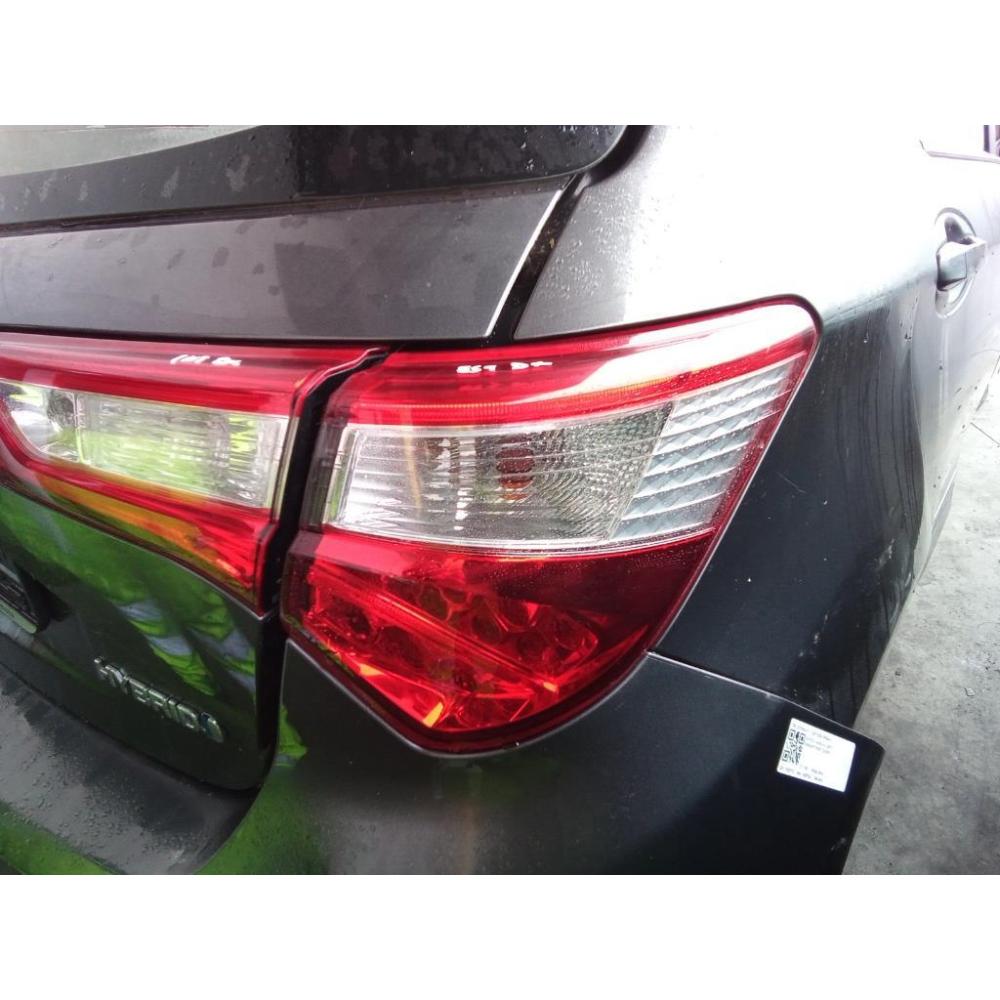 Fanale Esterno Posteriore Destro Usato Dal 2017 Toyota Yaris «Iv» (2017)