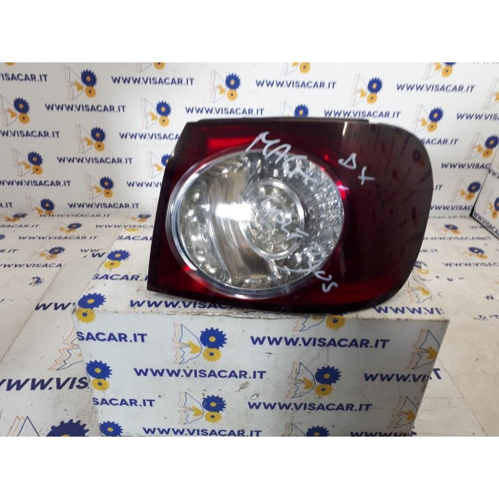 Fanale Esterno Posteriore Destro Usato Dal 2004 Al 2008 Volkswagen Golf Plus «I» (2004)