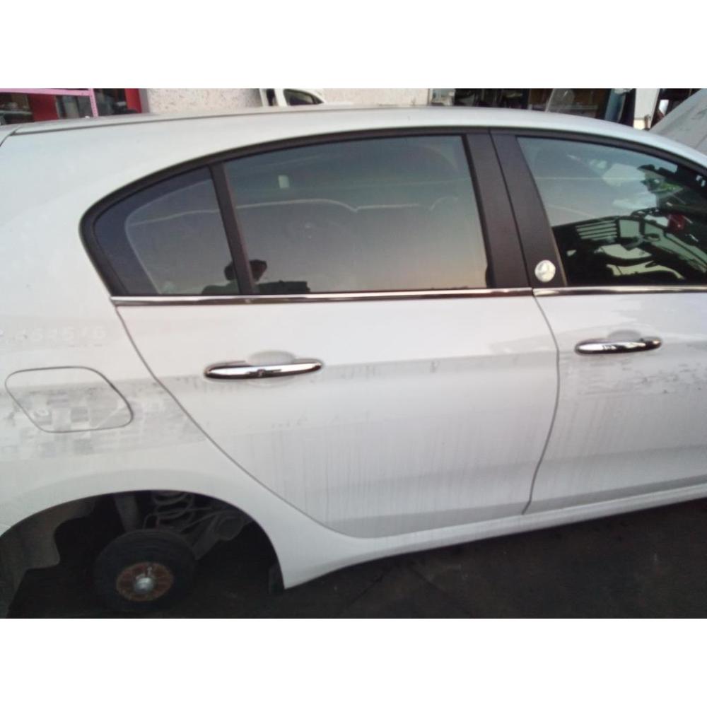 Porta Posteriore Destro Usato Dal 2020 Fiat Tipo «Ii» (2020)