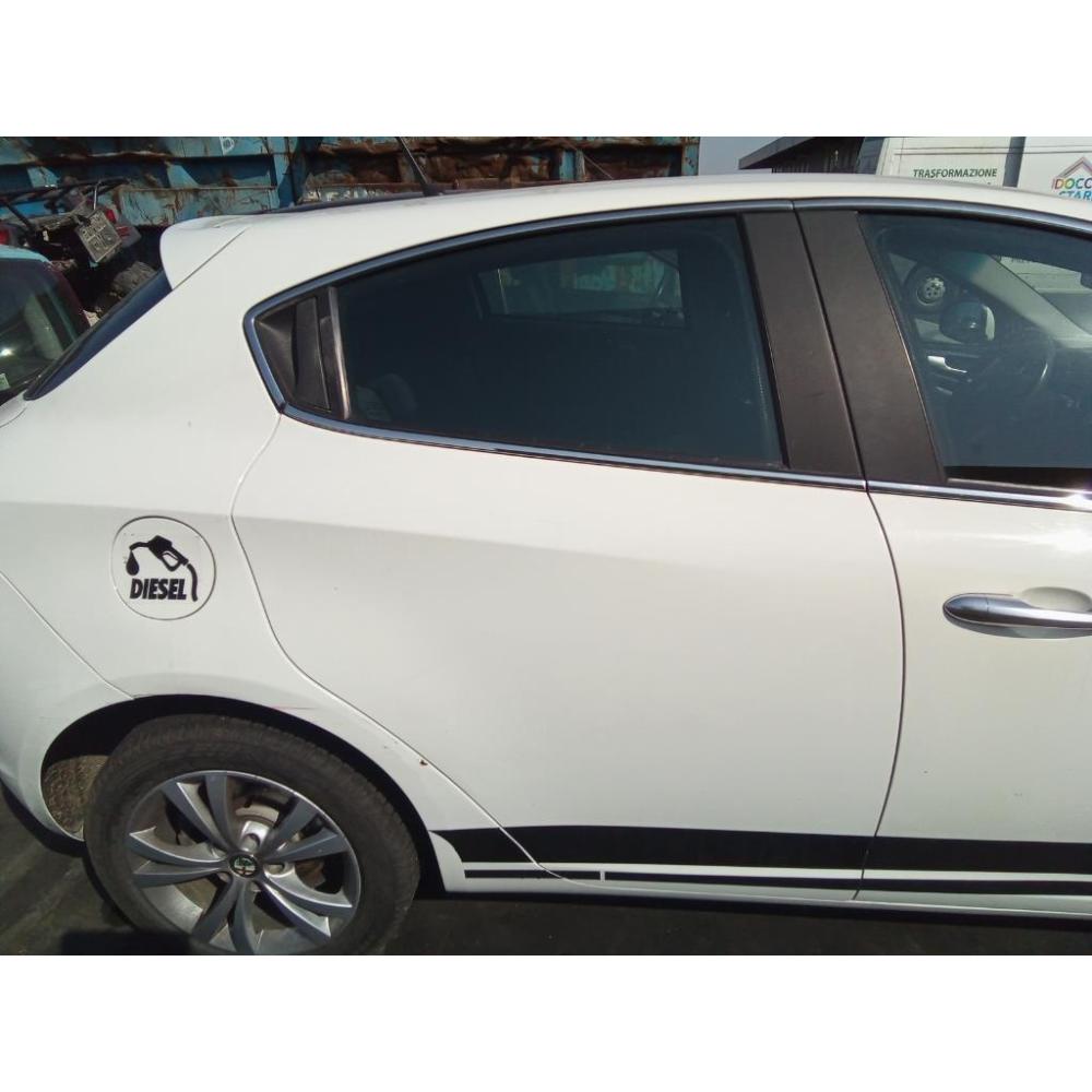 Porta Posteriore Destro Usato Dal 2010 Al 2013 Alfa Romeo Giulietta (2010)
