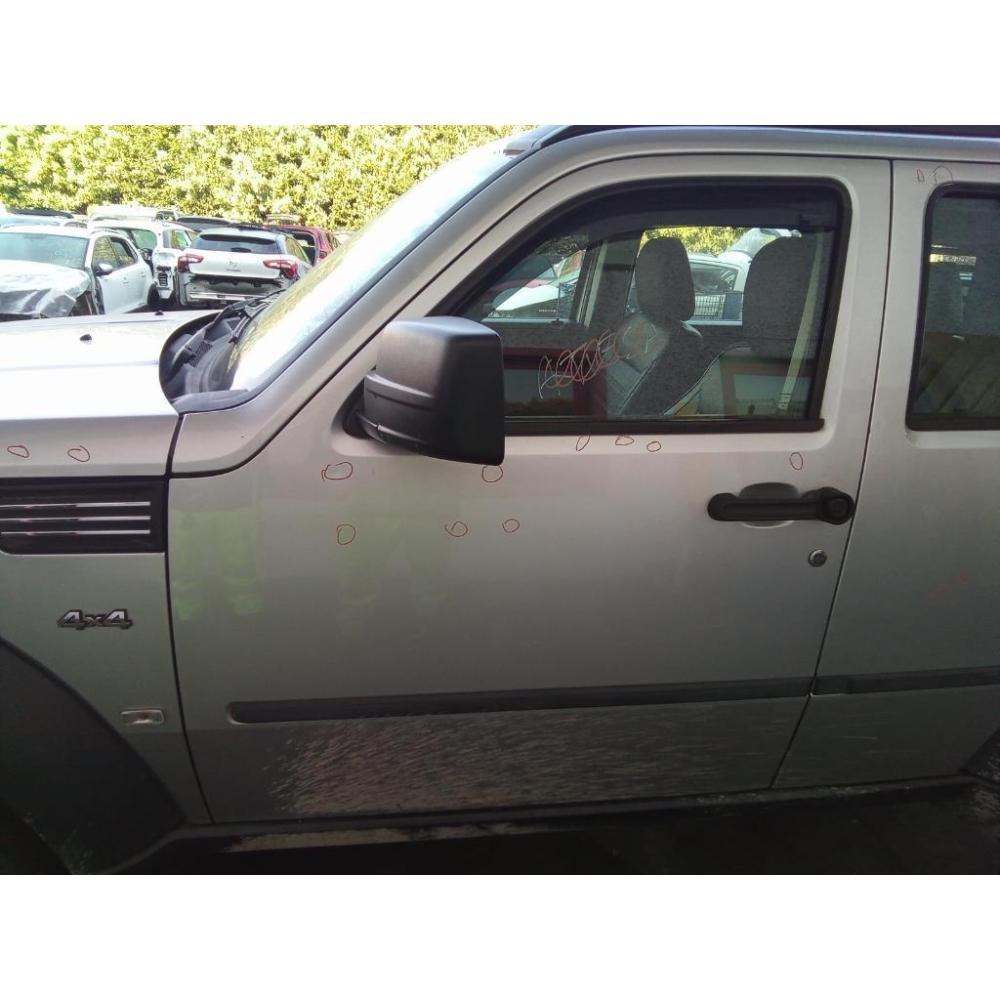 Porta Anteriore Sinistro Usato Dal 2006 Dodge Nitro (2007)