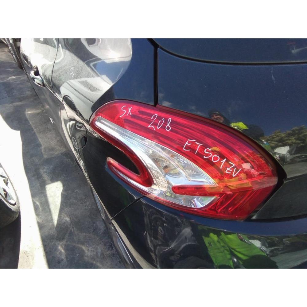 Fanale Posteriore Sinistro Usato Dal 2012 Al 2015 Peugeot 208 «I» (2012)