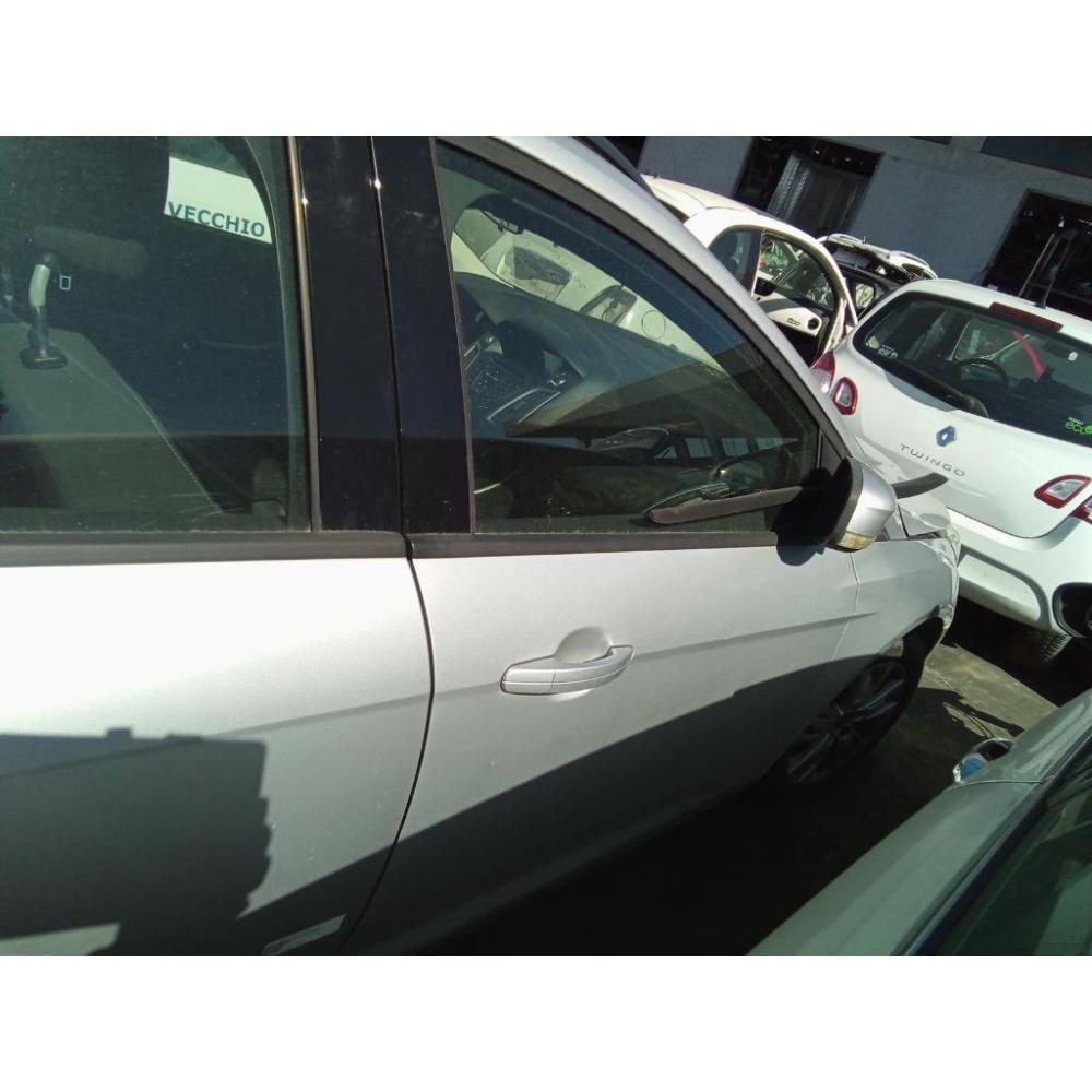 Porta Anteriore Destro Usato Dal 2011 Al 2014 Ford Focus «Iv» Sw (2011)