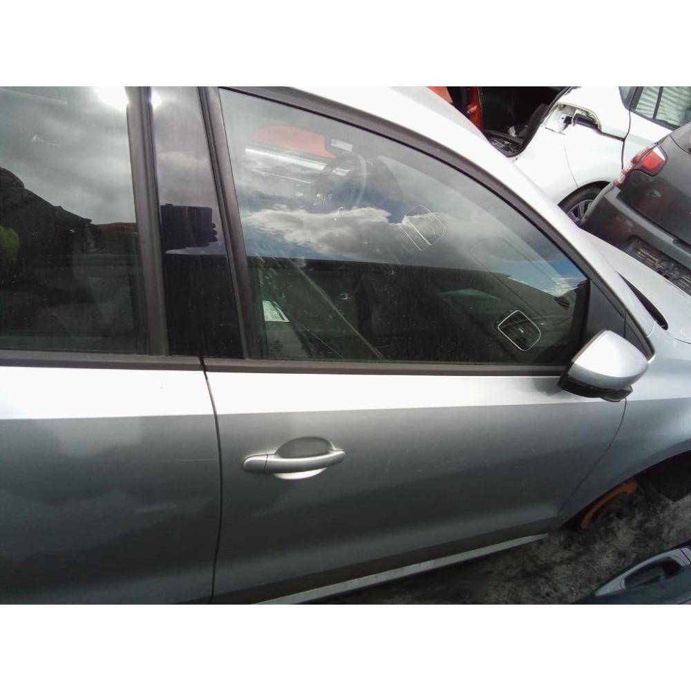 Porta Anteriore Destro Usato Dal 2009 Al 2014 Volkswagen Polo «Vi» (2009)