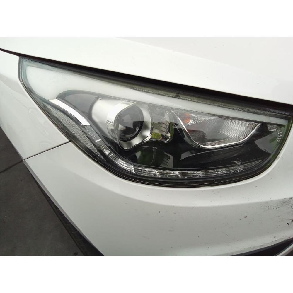 Proiettore Anteriore Destro Usato Dal 2013 Al 2015 Hyundai Ix35 (2013)