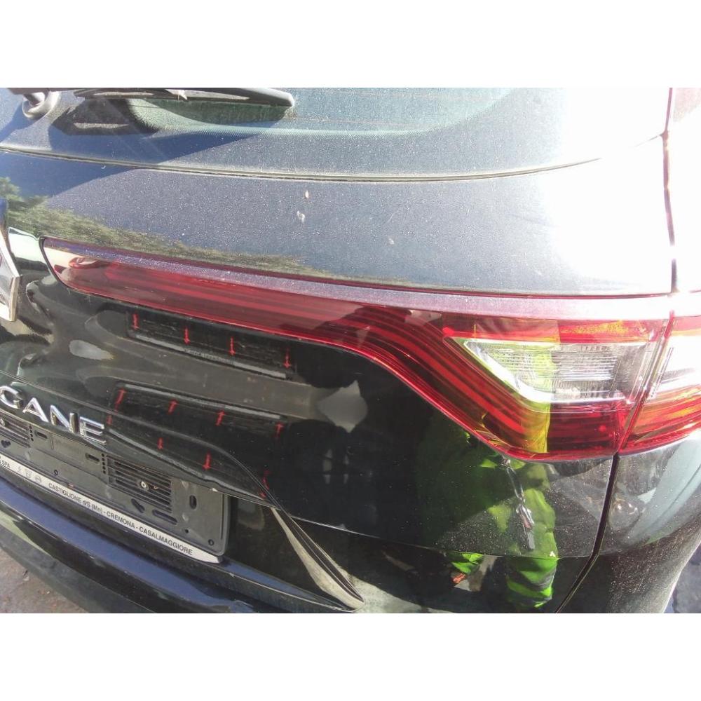 Fanale Interno Posteriore Destro Usato Dal 2016 Al 2020 Renault Mégane «Iv» Sw (2016)