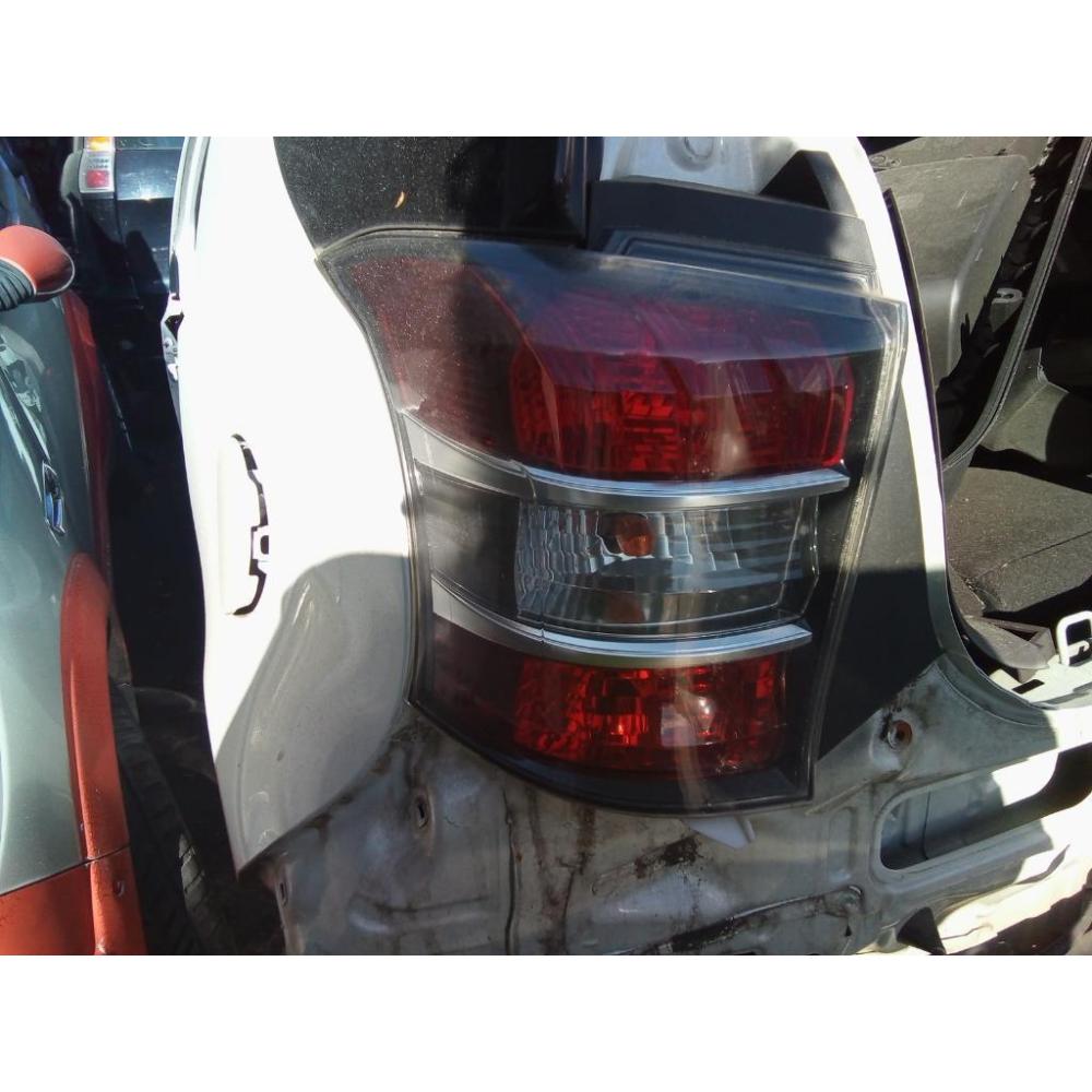 Fanale Posteriore Sinistro Usato Dal 2008 Toyota Iq (2009)